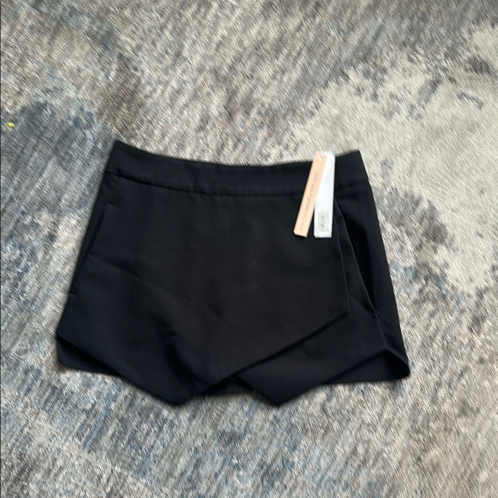 Elegant Black Women's Shorts